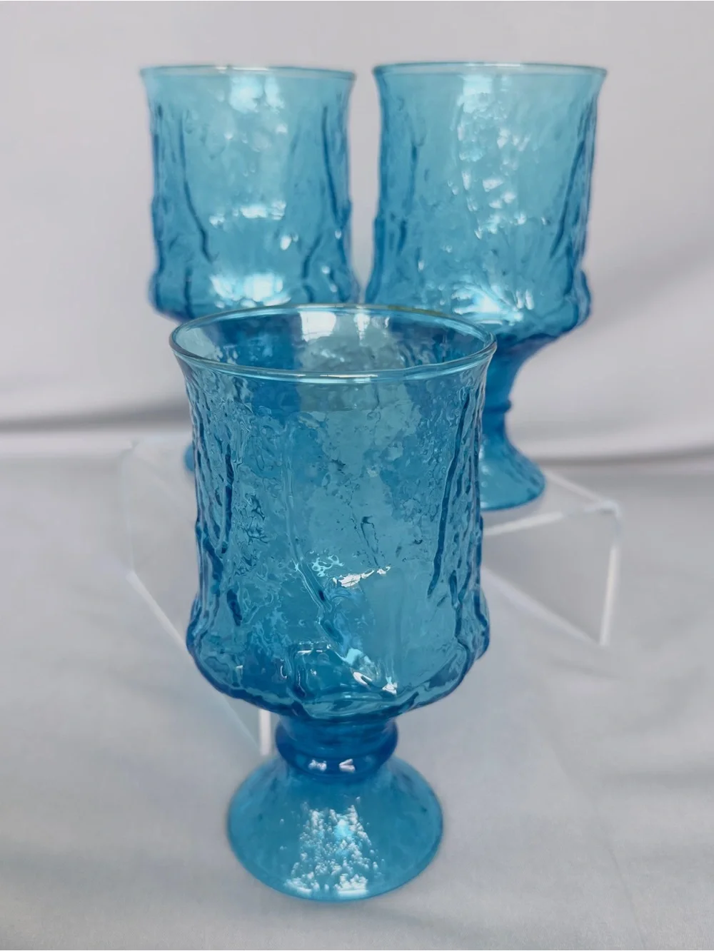 Vintage Anchor Hocking Rain Flower Blue Set 3 Retro Crackle Like Glass Ice Tea